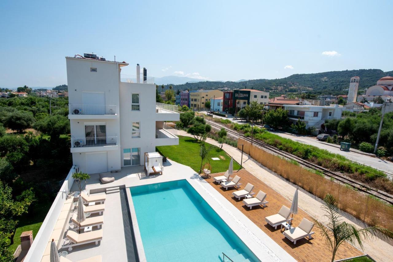 Ennea Suites-null * Flámbouras